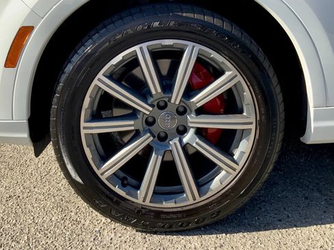 Used 2019 Audi Q7 2.0T Premium w/ Convenience Package AWD/4WD image 20