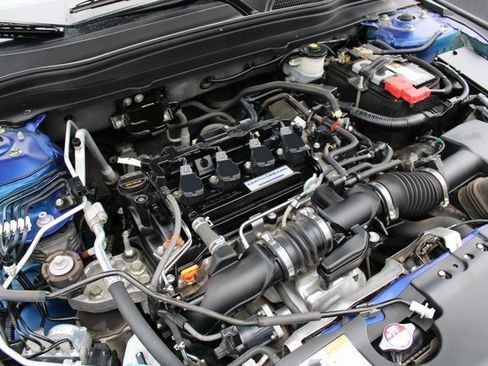 Used 2019 Honda Accord Sport image 13