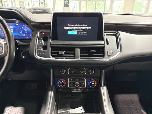 Used 2022 Chevrolet Tahoe Z71 w/ Luxury Package AWD/4WD image 74