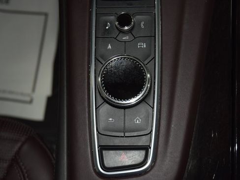 Used 2023 Cadillac Escalade Sport Platinum w/ LPO, ONYX Package image 32