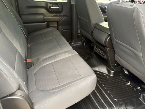 Used 2020 Chevrolet Silverado 1500 LT w/ Convenience Package AWD/4WD image 35