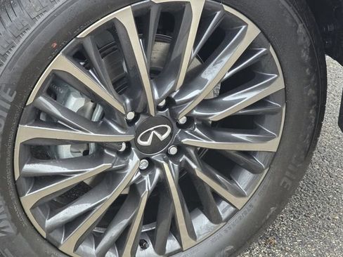 New 2026 INFINITI QX80 Autograph image 14