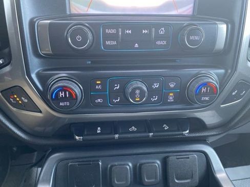 Used 2018 Chevrolet Silverado 1500 LT image 19