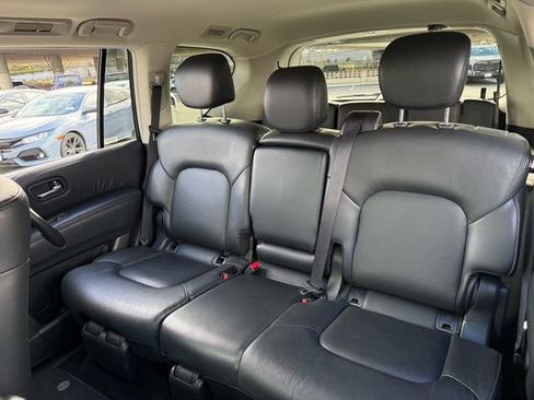 Used 2024 Nissan Armada SL image 31