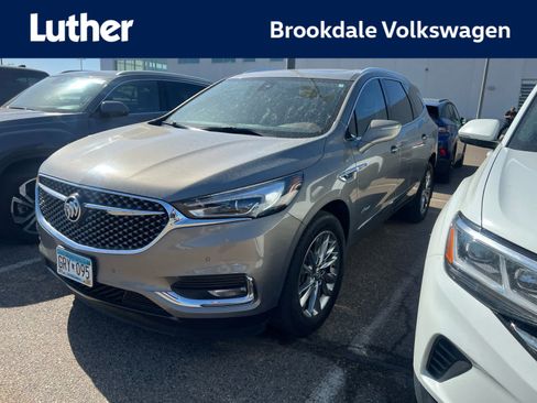 Used 2019 Buick Enclave Avenir w/ Avenir Technology Package AWD/4WD image 1
