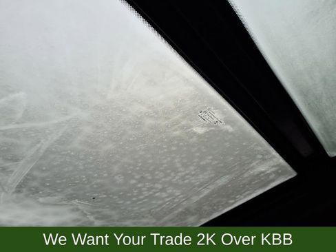 Used 2022 Jeep Compass Limited w/ (RED) Package image 15