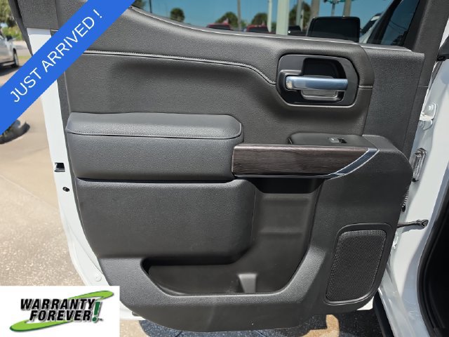Used 2022 Chevrolet Silverado 1500 LTZ w/ LTZ Convenience Package II RWD image 11