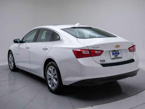 Used 2024 Chevrolet Malibu LT image 3