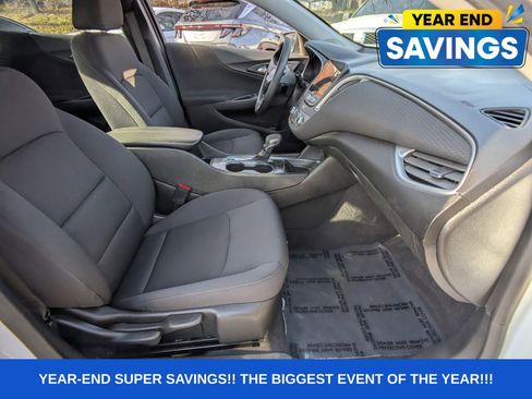 Used 2022 Chevrolet Malibu LT image 13