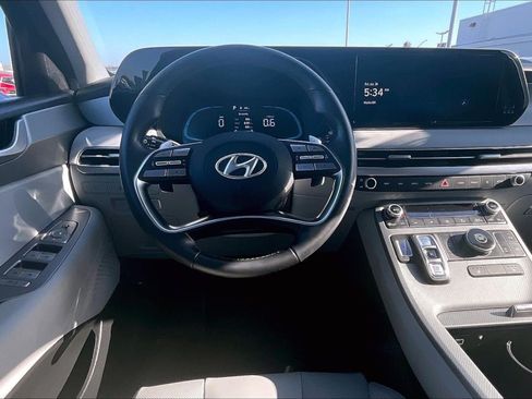 Used 2025 Hyundai Palisade SEL FWD image 5