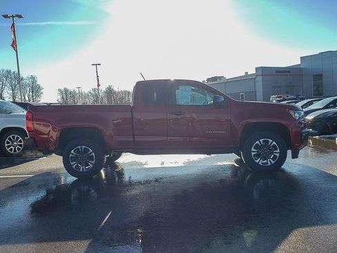 Used 2022 Chevrolet Colorado Z71 image 4