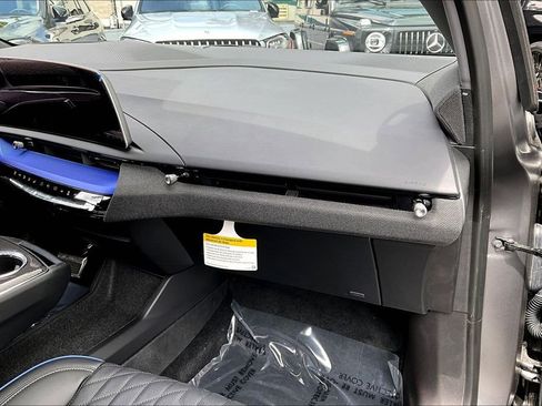 New 2026 Cadillac Optiq V AWD/4WD image 32