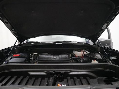 Used 2025 GMC Sierra 1500 Elevation image 3