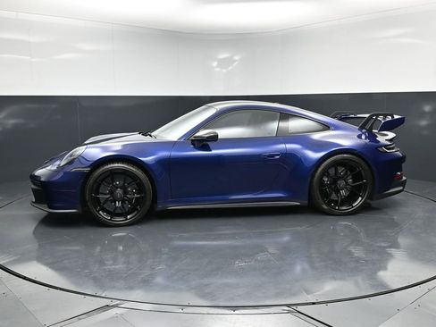 Certified 2022 Porsche 911 GT3 RWD image 2