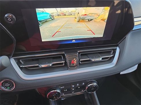 New 2026 Chevrolet TrailBlazer LT image 11