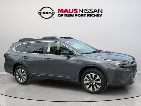 Used 2024 Subaru Outback Limited AWD/4WD image 14