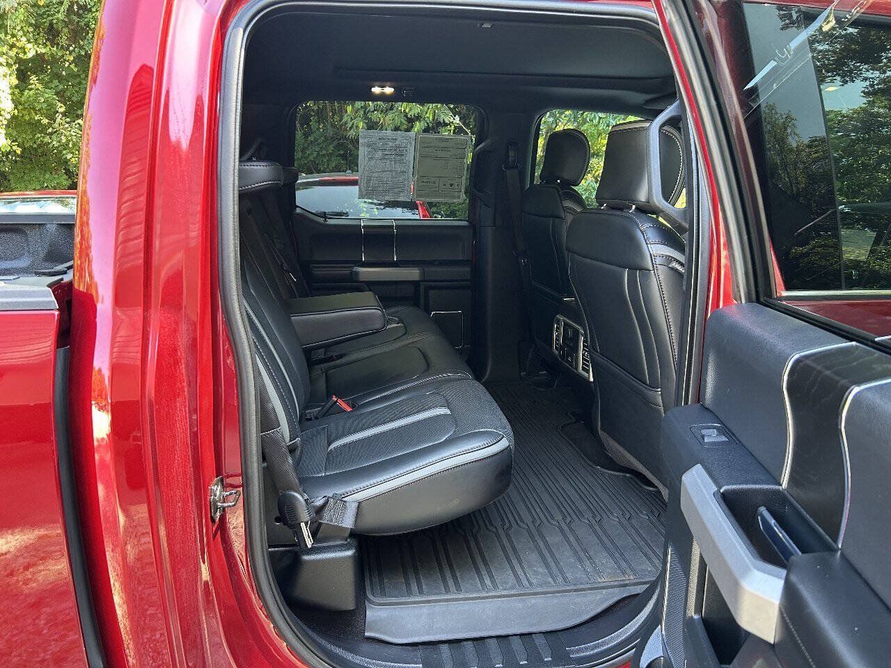 Used 2018 Ford F150 Platinum w/ Equipment Group 701A Luxury AWD/4WD image 29