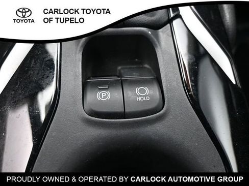 Used 2025 Toyota Corolla Cross XLE w/ Convenience Package image 16