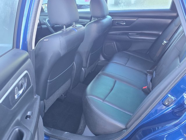Certified 2018 Nissan Altima 2.5 SR w/ SR Special Edition FWD image 10