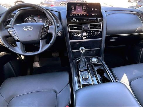 Certified 2024 INFINITI QX80 Luxe AWD/4WD image 18