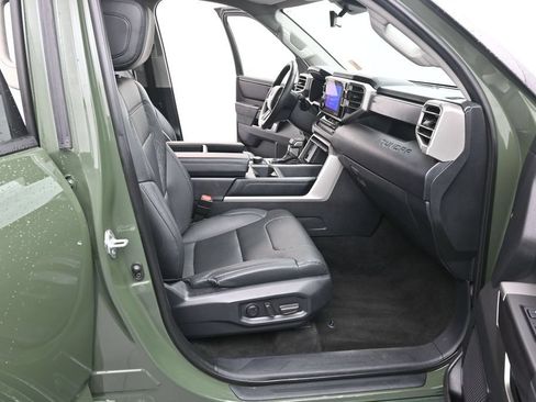 Used 2023 Toyota Tundra SR5 w/ SR5 Premium Package AWD/4WD image 22