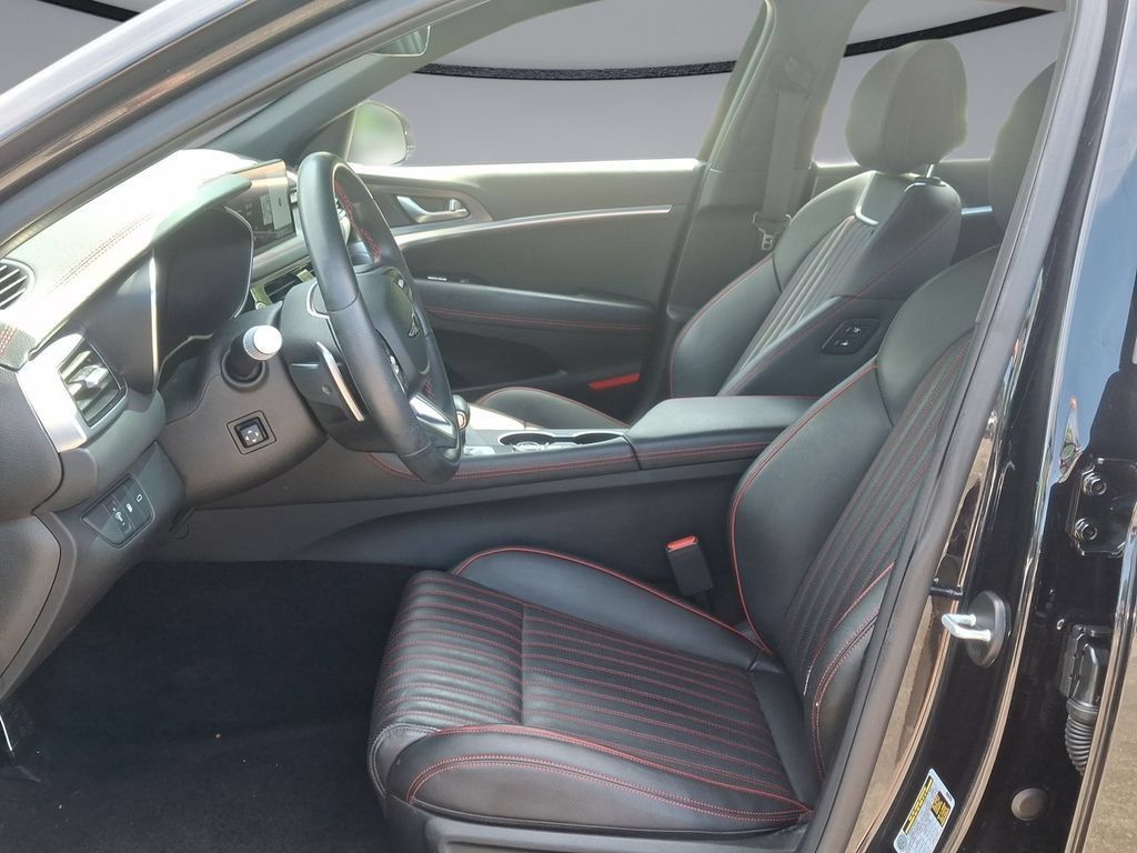 Used 2024 Genesis G70 2.5T w/ Sport Prestige Package RWD image 11