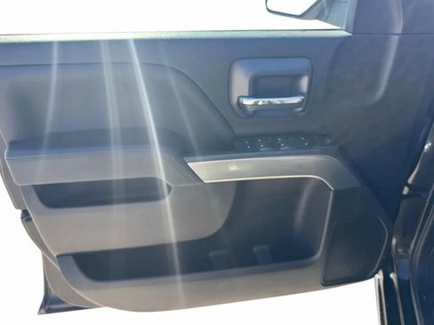 Used 2018 Chevrolet Silverado 1500 LT w/ All Star Edition AWD/4WD image 28