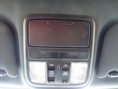 Used 2024 Honda Odyssey Sport image 32