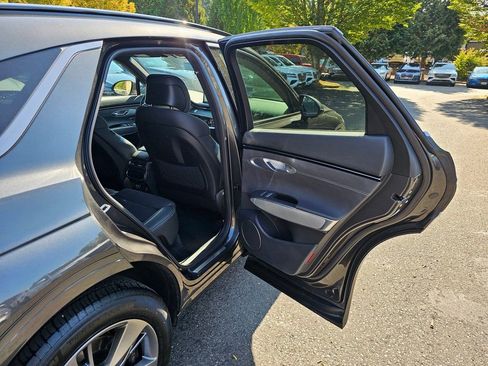 Used 2025 Genesis GV70 3.5T Sport image 26