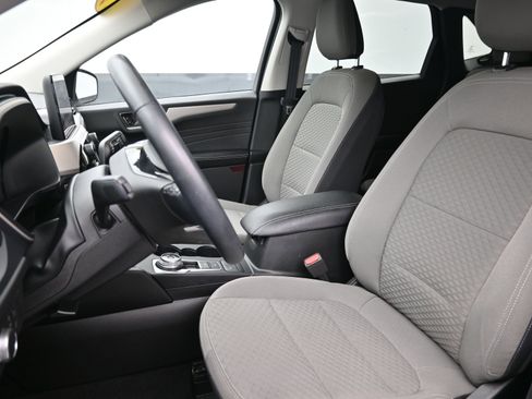 Used 2022 Ford Escape SE w/ Convenience Package image 11