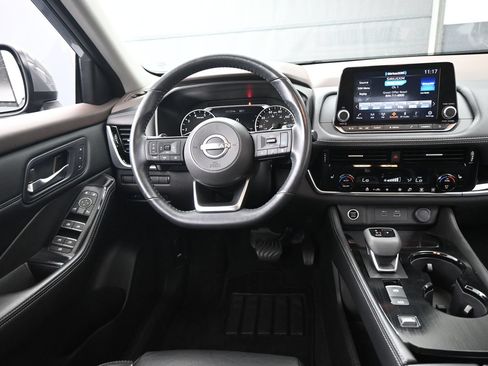 Certified 2023 Nissan Rogue SL FWD image 12