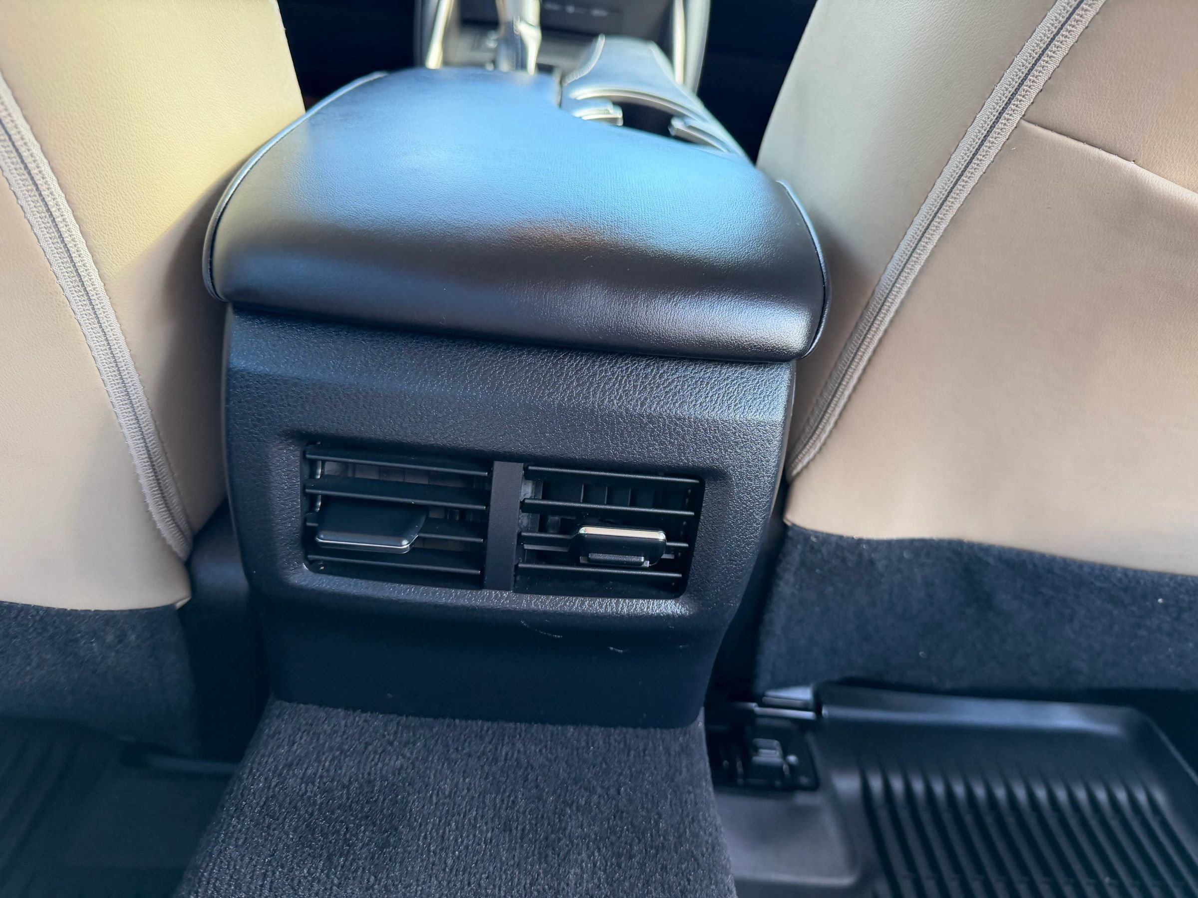 Used 2018 Lexus IS 300 AWD w/ Comfort Package image 20