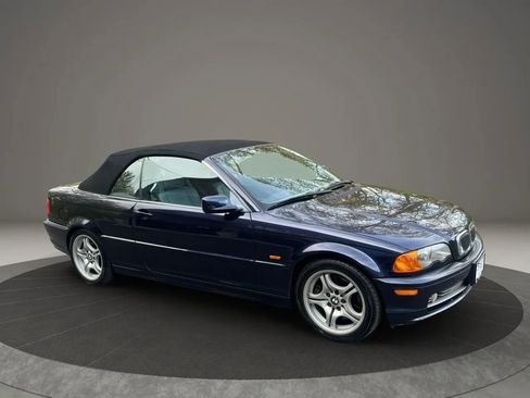 Used 2001 BMW 330Ci Convertible RWD image 10