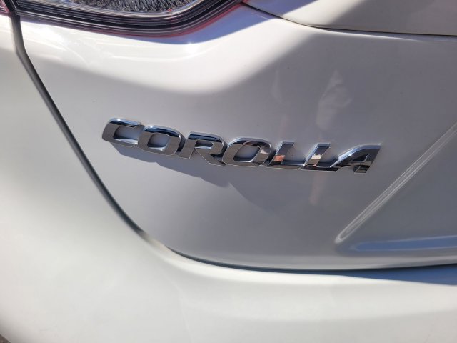 Used 2022 Toyota Corolla LE FWD image 10