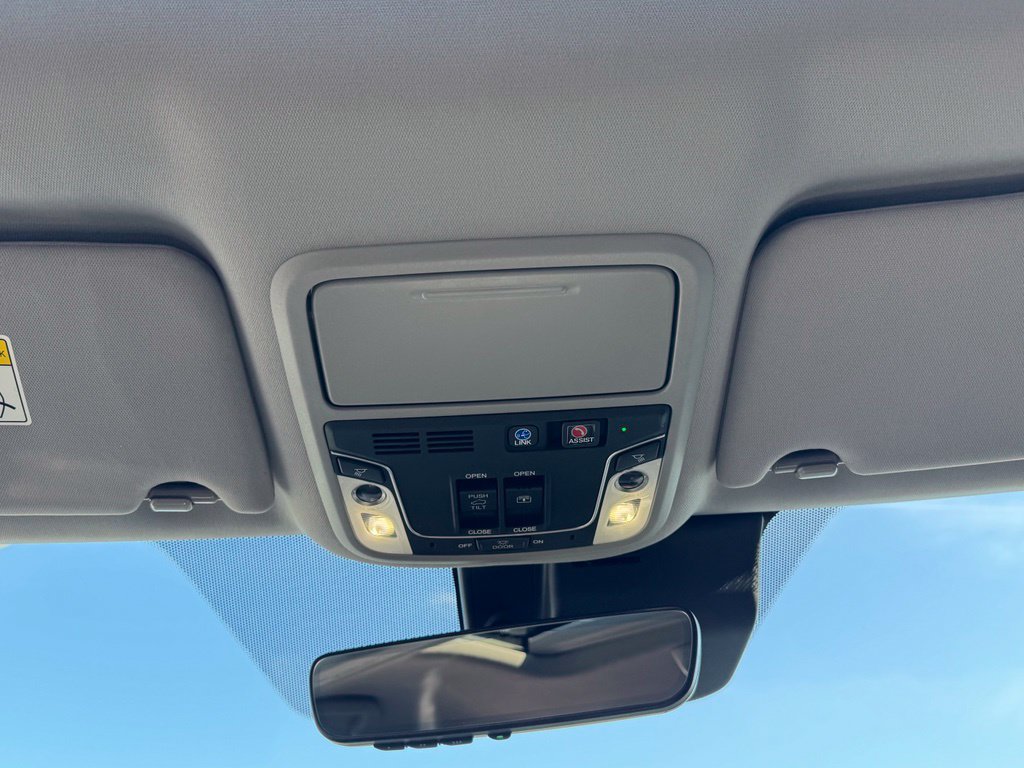 Used 2021 Honda Pilot Elite image 23