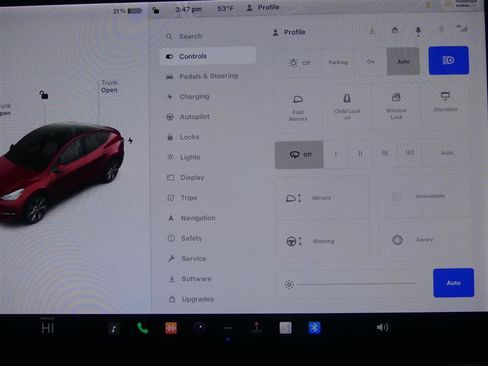 Used 2021 Tesla Model Y Long Range image 13