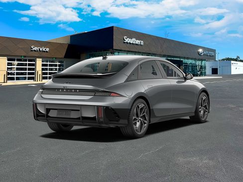 New 2024 Hyundai Ioniq 6 SEL AWD/4WD image 7