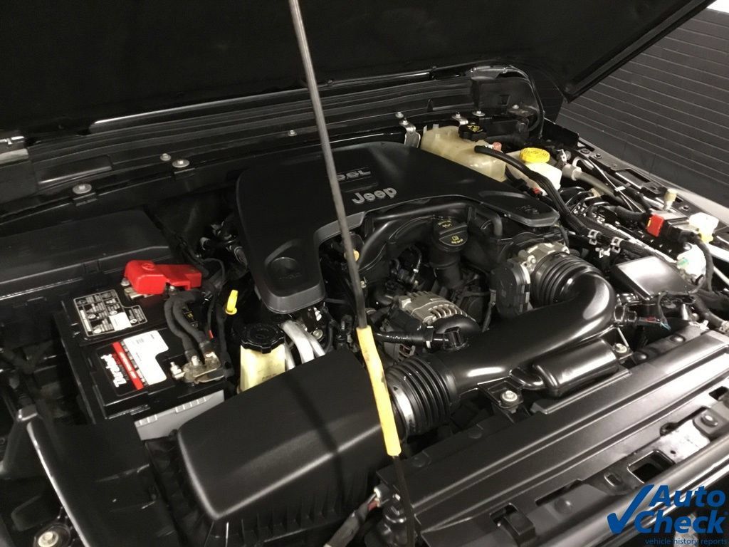 Used 2020 Jeep Wrangler Unlimited Sport AWD/4WD image 43