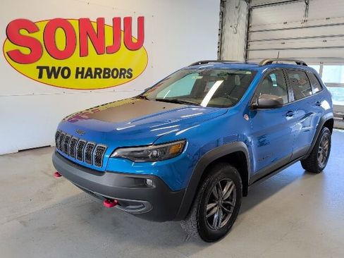 Used 2021 Jeep Cherokee Trailhawk w/ Trailer Tow Group AWD/4WD image 1