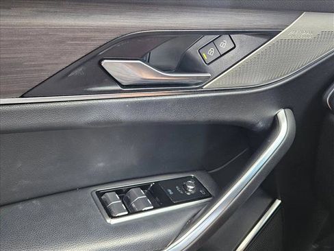 Used 2021 Jaguar F-PACE S image 13