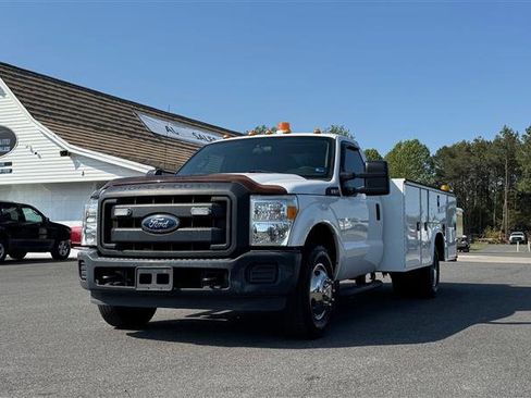 Used 2015 Ford F350 XL RWD image 2