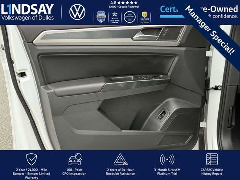 Certified 2021 Volkswagen Atlas SE w/ Panoramic Sunroof Package image 9