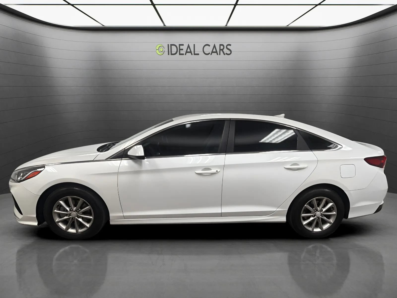 Used 2018 Hyundai Sonata SE w/ Cargo Package FWD image 8