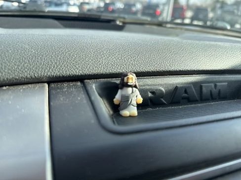 Used 2015 RAM 1500 Big Horn image 11