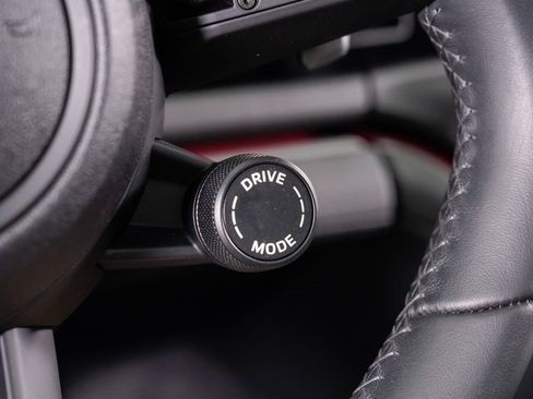 Used 2025 Porsche Panamera 4 image 15