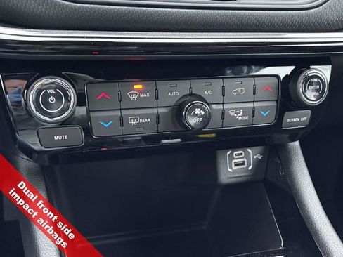 New 2026 Jeep Compass Limited image 26