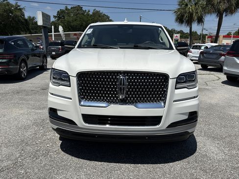 Used 2022 Lincoln Navigator Reserve RWD image 8