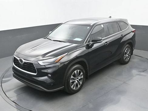 Used 2026 Toyota Highlander XLE AWD/4WD image 33