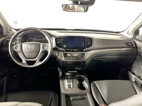 Used 2023 Honda Ridgeline RTL-E image 12