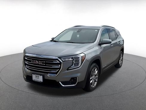 Used 2024 GMC Terrain SLT AWD/4WD image 7